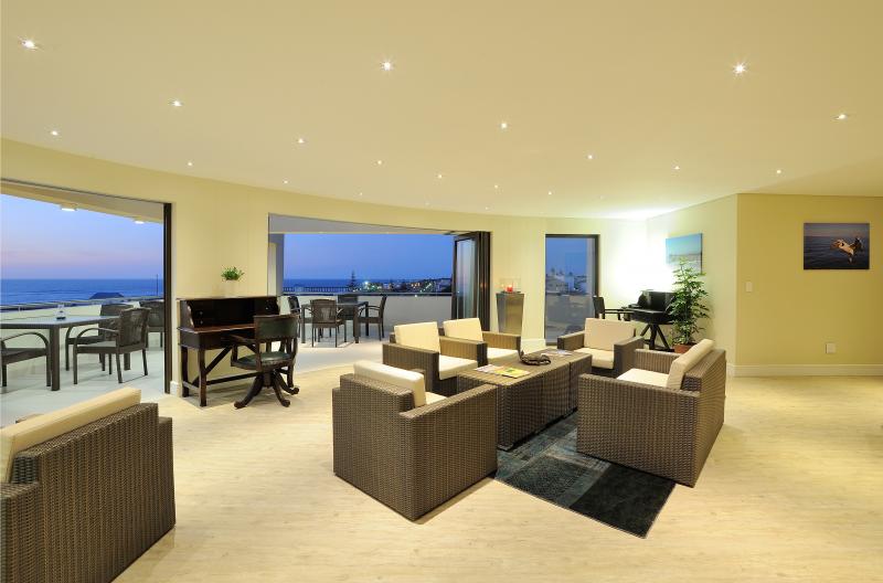 Namibia, Swakopmund, Beach Hotel Swakopmund, Lounge