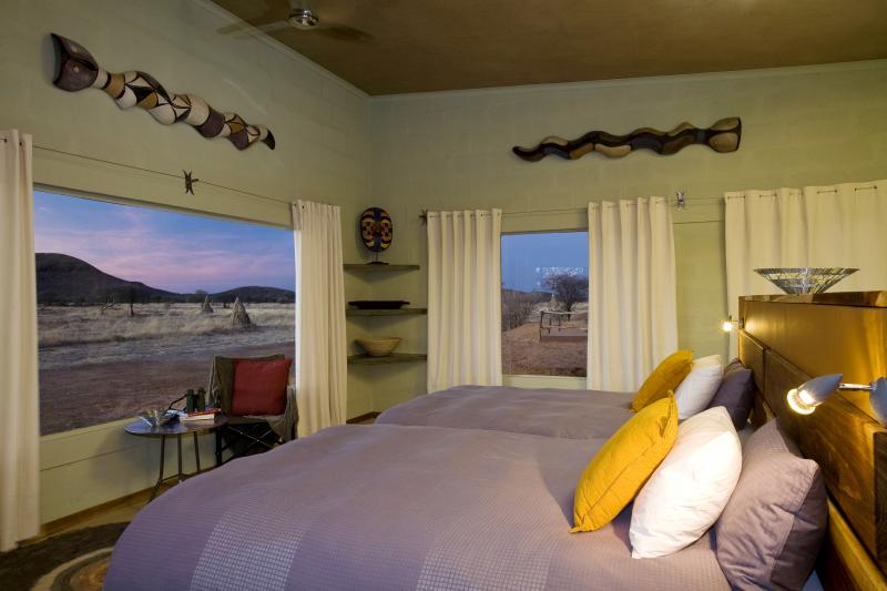 Namibia, Otjiwarongo, Okonjima Plains Camp, Standard Room