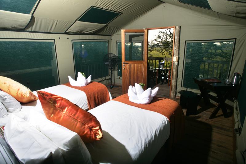 Botswana, Moremi Crossing, Schlafzimmer Moremi Crossing