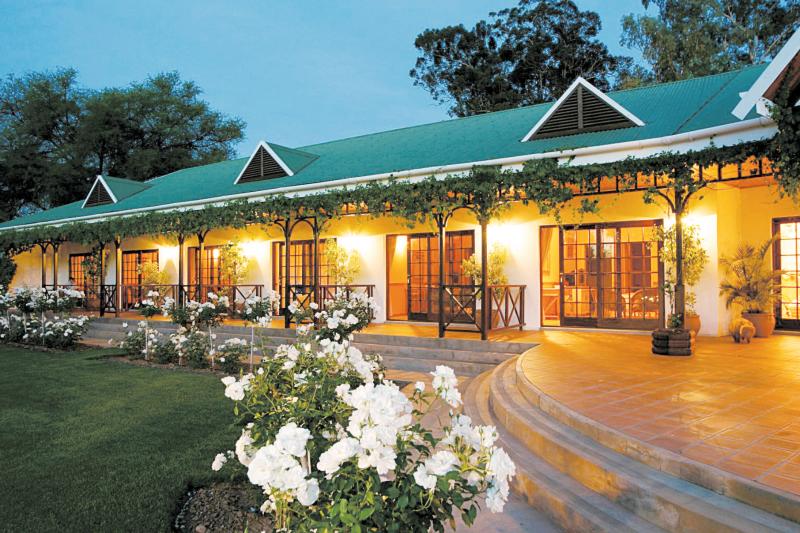 Südafrika, Western Cape, Oudtshoorn, Hlangana Lodge, Aussenansicht