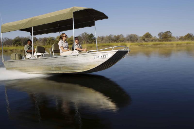 Botswana, Moremi Game Reserve, Camp Xakanaxa, Aktivitäten, Motorboot, Flußfahrt
