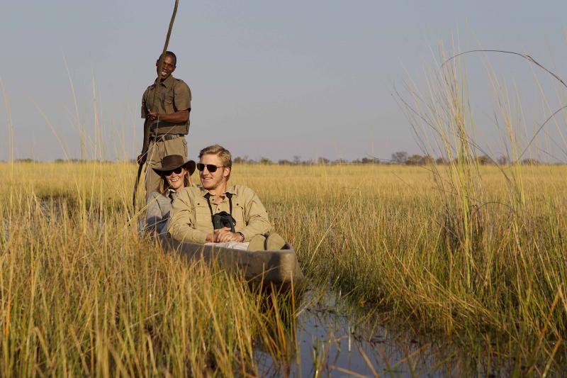 Botswana, Moremi Game Reserve, Camp Xakanaxa, Aktivitäten, Mokoro Fahrt, Flußfahrt, Ranger