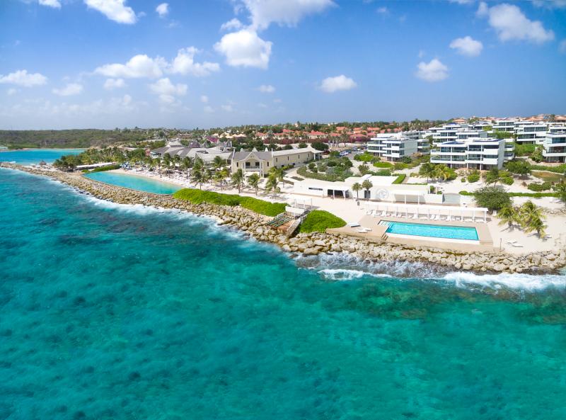 Karibik, Curacao, Jan Thiel Bucht, Papagayo Beach Hotel, Arealblick