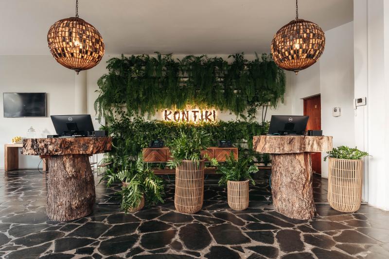 Curacao, Willemstad, Kontiki Beach Resort, Rezeption