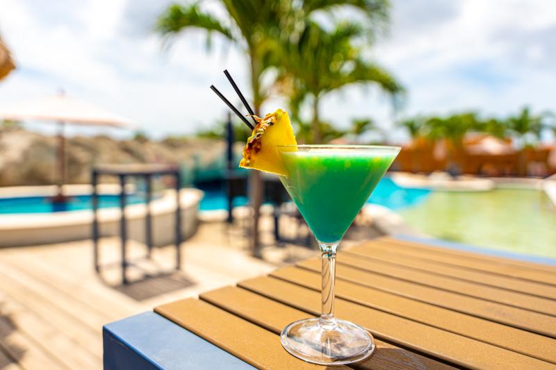 Curacao, Willemstad, The Ritz Village, Urban Beach Bar, Cocktail