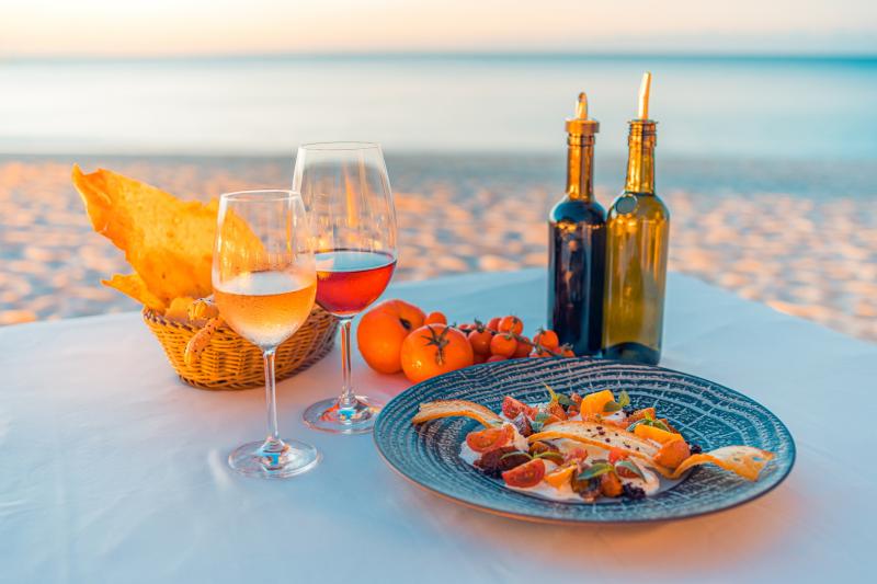 Malediven, South Ari Atoll, LUX South Ari Atoll, Restaurant Allegria