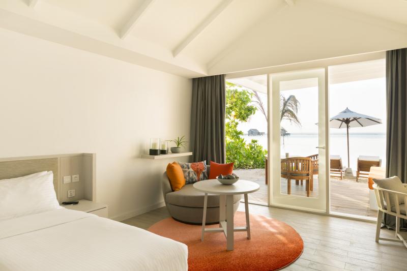 Malediven, South Ari Atoll, LUX South Ari Atoll, Zimmerbeispiel Lagoon Pavilion