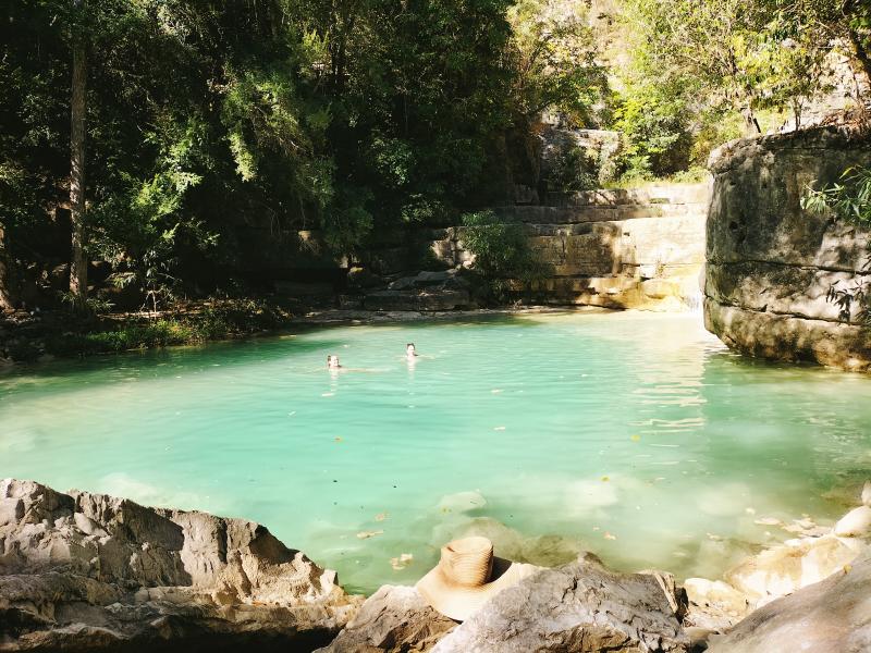 Madagaskar, Wasserfall Anosin’Ampela