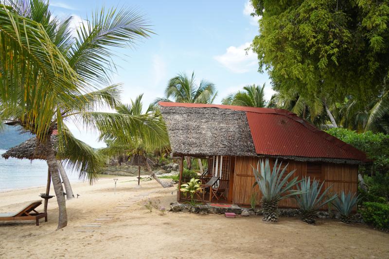 Madagaskar, Ankify, Ambanja, Antoremba Lodge, Zimmerbeispiel Bungalow