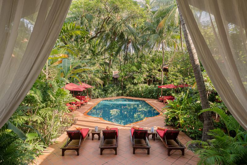 Kambodscha, Siem Reap, Angkor Village Hotel, Pool