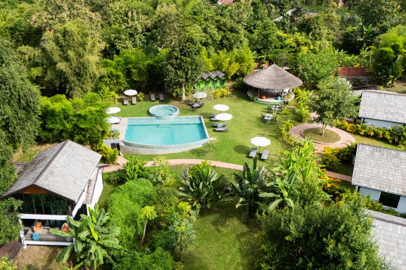 Laos, Luang Prabang, The Namkhan Luang Prabang, Resortblick