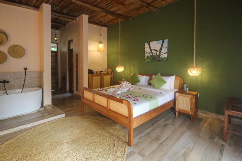 Tansania, Selous Nationalpark, Africa Safari Nyerere Lodge, Luxury Bungalow